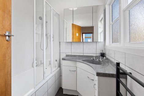 Photo of property in 46 Maxwell Avenue, Durie Hill, Whanganui, 4500