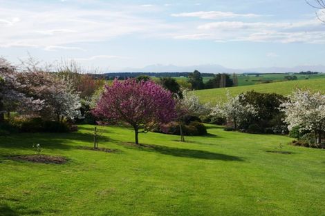 Photo of property in 210 Spur Road, Hadlow, Timaru, 7975