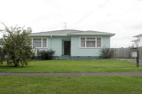 Photo of property in 4 Ward Street, Aramoho, Whanganui, 4500