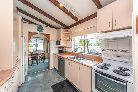 Photo of property in 15 Willow Place, Aramoho, Whanganui, 4500