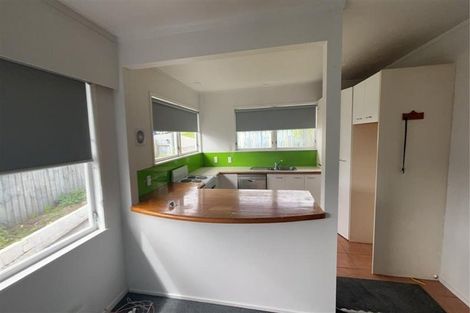 Photo of property in 476 Don Buck Road, Massey, Auckland, 0614