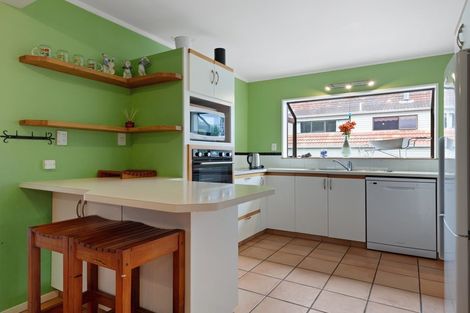 Photo of property in 3 Waikare Place, Welcome Bay, Tauranga, 3112