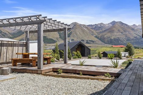 Photo of property in 58 Ohau Drive, Lake Ohau, Twizel, 9412