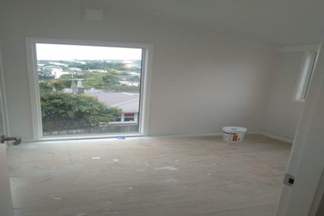 Photo of property in 33c Bracken Road, Paparangi, Wellington, 6037