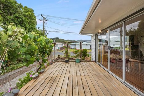 Photo of property in 31 Karamu Crescent, Wainuiomata, Lower Hutt, 5014