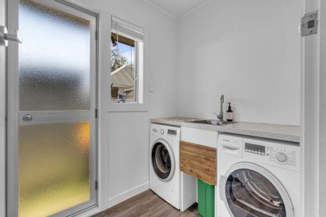 Photo of property in 32 Bentley Street, Russley, Christchurch, 8042