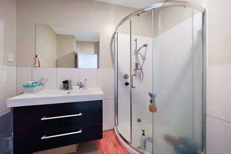 Photo of property in 6/45a Swanson Road, Henderson, Auckland, 0610