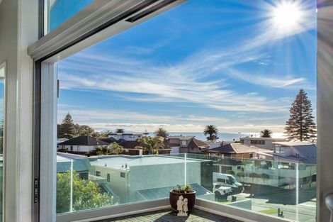 Photo of property in 22 Rita Street, Mount Maunganui, 3116