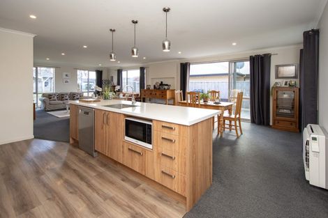 Photo of property in 6 Taniwha Street, Pegasus, 7612