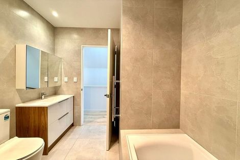 Photo of property in 9c Concord Place, Glen Innes, Auckland, 1072