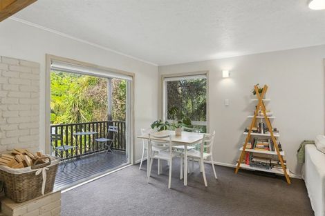 Photo of property in 98 Leinster Avenue, Raumati South, Paraparaumu, 5032