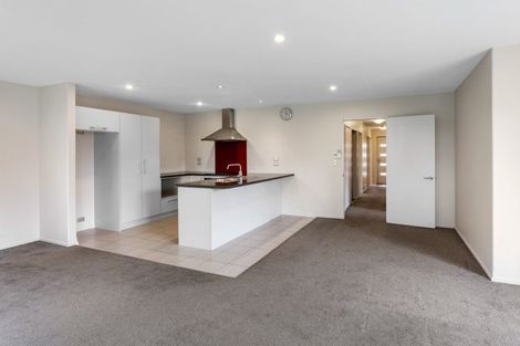 Photo of property in 18 Date Crescent, Aidanfield, Christchurch, 8025