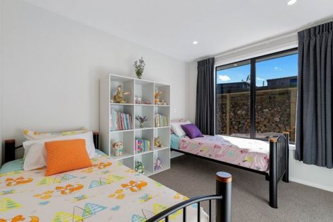 Photo of property in 7 Phoenix Place, Cromwell, 9310