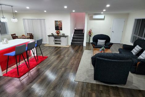 Photo of property in 169a Russell Road, Manurewa, Auckland, 2102