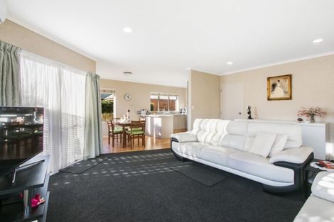 Photo of property in 12 Donegal Place, Katikati, 3129