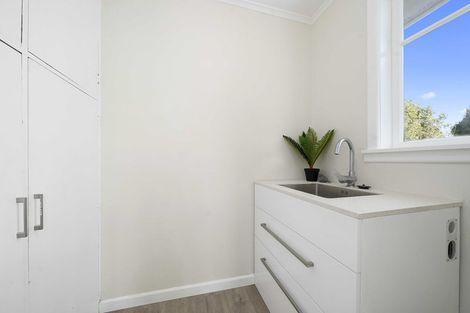 Photo of property in 25 Hammond Street, Bulls, 4818