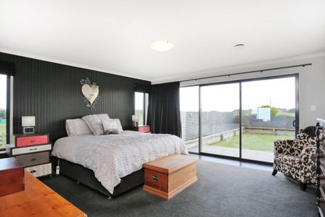 Photo of property in 47 Oteramika Road, Rockdale, Invercargill, 9812