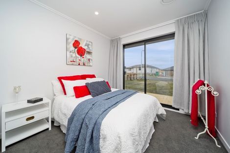 Photo of property in 35 Papawhero Drive, Bell Block, New Plymouth, 4312