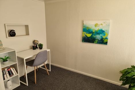 Photo of property in 2/16a Ranfurly Street, Trentham, Upper Hutt, 5018