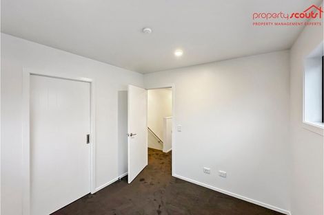 Photo of property in 2/27a Wilford Street, Wallaceville, Upper Hutt, 5018