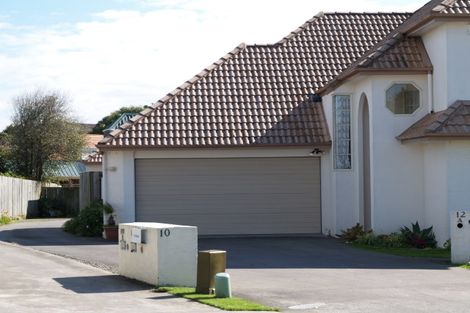 Photo of property in 2/12 Windsong Court, Northpark, Auckland, 2013