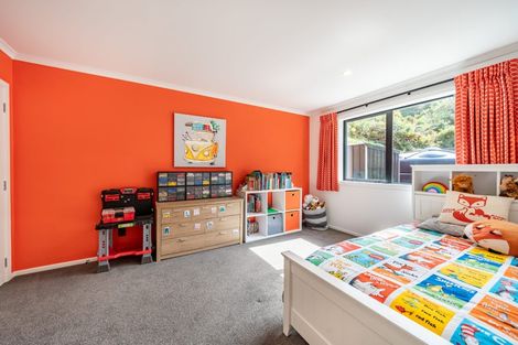 Photo of property in 7 Margaret Mahy Drive, Blue Mountains, Upper Hutt, 5371