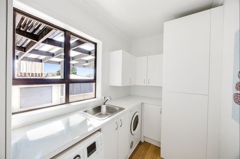 Photo of property in 19 Coronation Avenue, Pukekohe, 2120