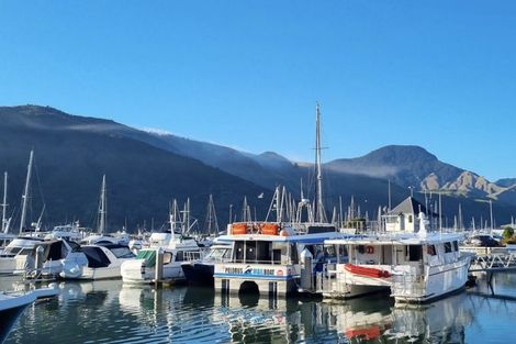 Photo of property in 19 Main Road, Havelock, 7100