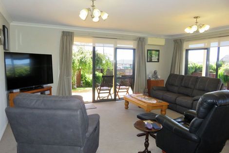 Photo of property in 11 Buchanan Street, Paeroa, 3600