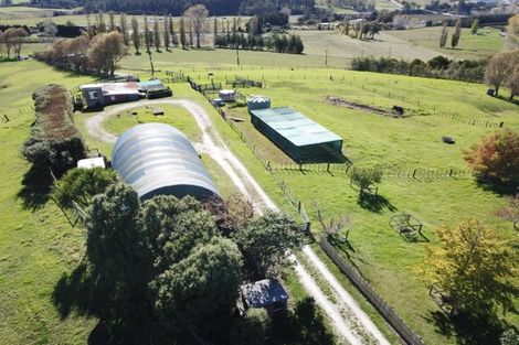 Photo of property in 4 Horniblow Road, Matakohe, 0594