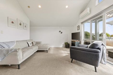 Photo of property in 19 Brodie Place, Bethlehem, Tauranga, 3110