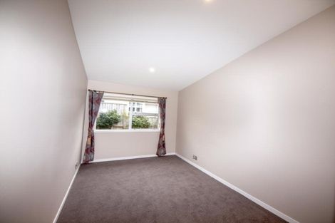Photo of property in 10 Edington Grove, Churton Park, Wellington, 6037