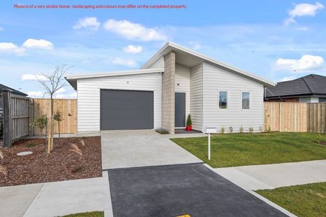 Photo of property in 58 Shillingford Boulevard, Rolleston, 7615