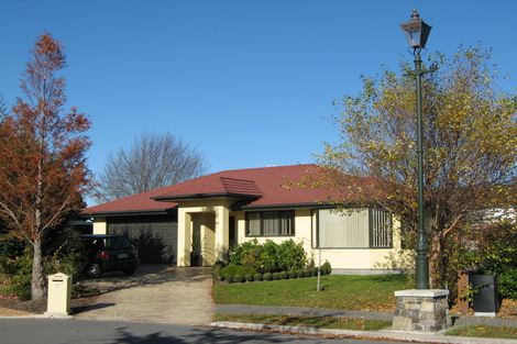 Photo of property in 22 Riegler Place, Belfast, Christchurch, 8051