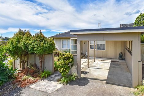 Photo of property in 1/2 Chilton Place, Howick, Auckland, 2014