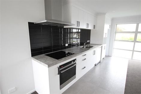 Photo of property in 34 Regis Park Drive, Pukekohe, 2120