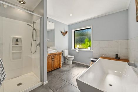 Photo of property in 34 Hepina Heights, Kinloch, Taupo, 3377