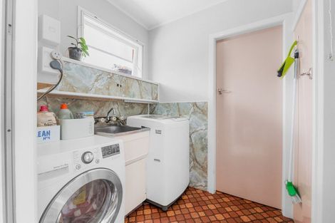 Photo of property in 4 Thomson Avenue, Dinsdale, Hamilton, 3204