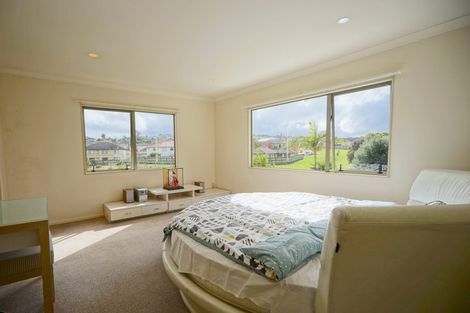 Photo of property in 118 Hugh Green Drive, Pinehill, Auckland, 0632