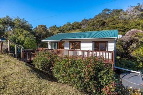 Photo of property in 16 Frank Street, Oneroa, Waiheke Island, 1081