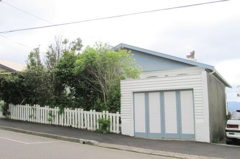 Photo of property in 45 Mills Road, Brooklyn, Wellington, 6021