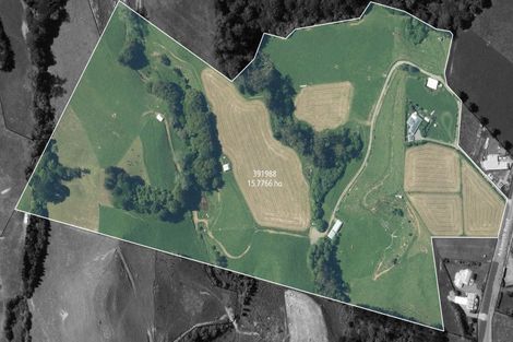 Photo of property in 114 Ackworth Road, Lepperton, New Plymouth, 4373