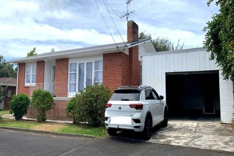 Photo of property in 1/5b Mcintyre Road, Mangere Bridge, Auckland, 2022