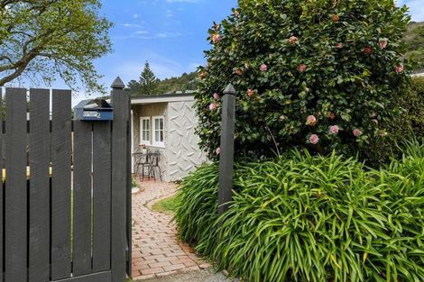 Photo of property in 2 Richard Street, Belmont, Lower Hutt, 5010
