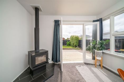 Photo of property in 1/14 Jocelyn Street, Casebrook, Christchurch, 8051