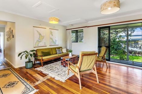 Photo of property in 18 Sarah Avenue, Whitianga, 3510