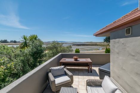 Photo of property in 127 Park Terrace, Waikuku Beach, 7473