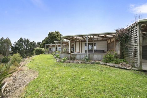 Photo of property in 476 Finnis Road, Pohangina, Feilding, 4775