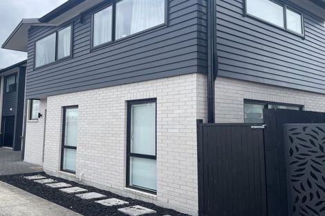 Photo of property in 118c Kervil Avenue, Te Atatu Peninsula, Auckland, 0610