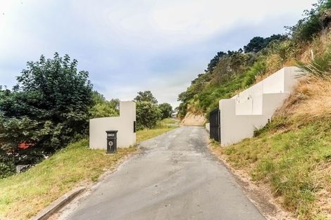 Photo of property in 19a Rangiora Terrace, Tahunanui, Nelson, 7011